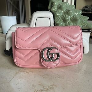 Gucci Super Mini GG Marmont Pink
